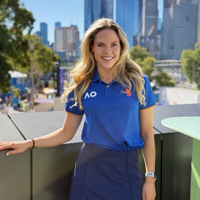 Laura, keynote speaker in Melbourne, photo 2