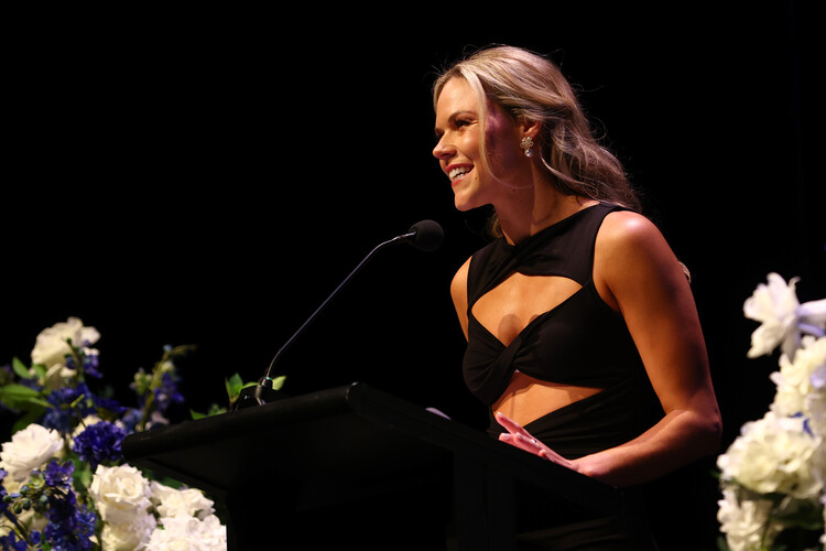 Laura, keynote speaker in Melbourne, photo 3
