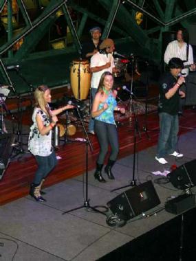La Mezcla, latin band in Melbourne
