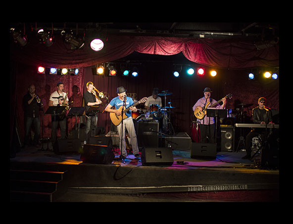 Mumbo Jumbo, latin band in Melbourne, photo 3