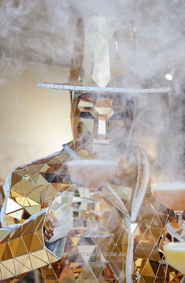 24k Gold LED Mirror Man, led performer in Melbourne, photo 3