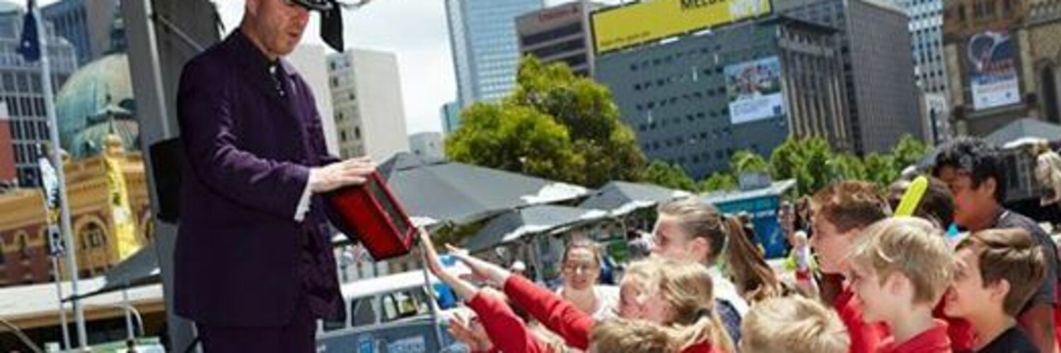 Amazing Mr Twist, magician in Melbourne, photo 3