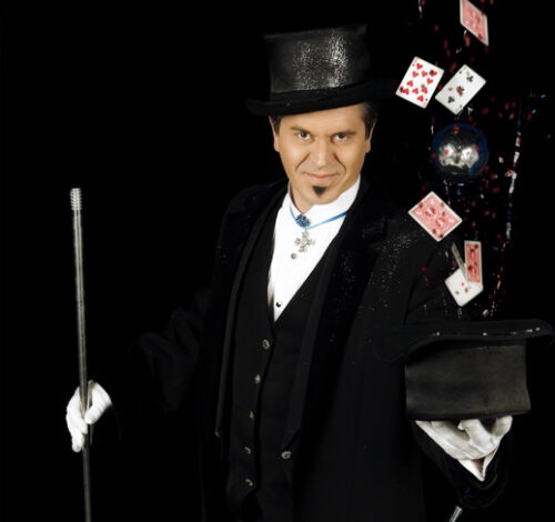 Duck Cameron, magician in Melbourne