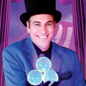 Mr Marvel, magician in Melbourne, photo 2