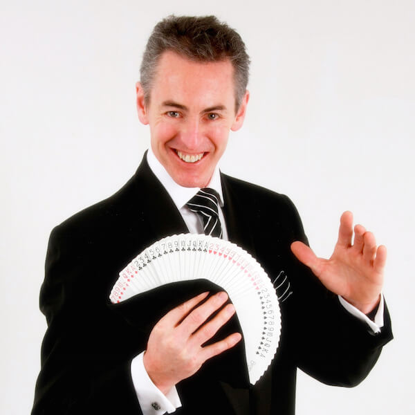 Ron Gallagher, magician in Melbourne