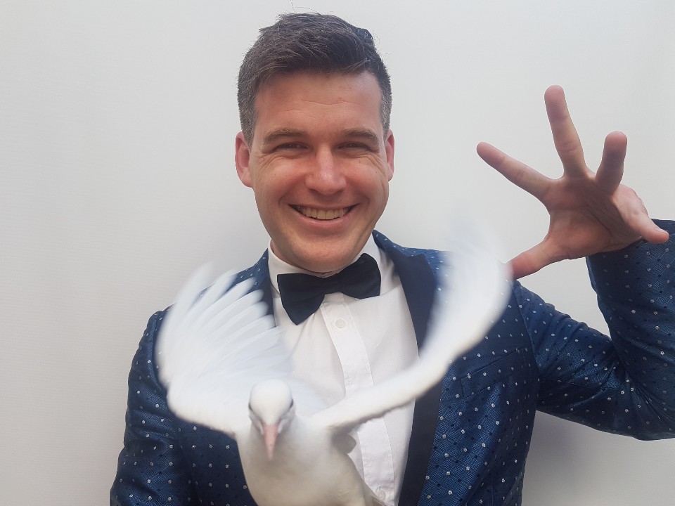 The Amazing Ashley, magician in Melbourne