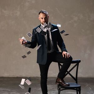Tristan McLindon, magician in Melbourne, photo 2