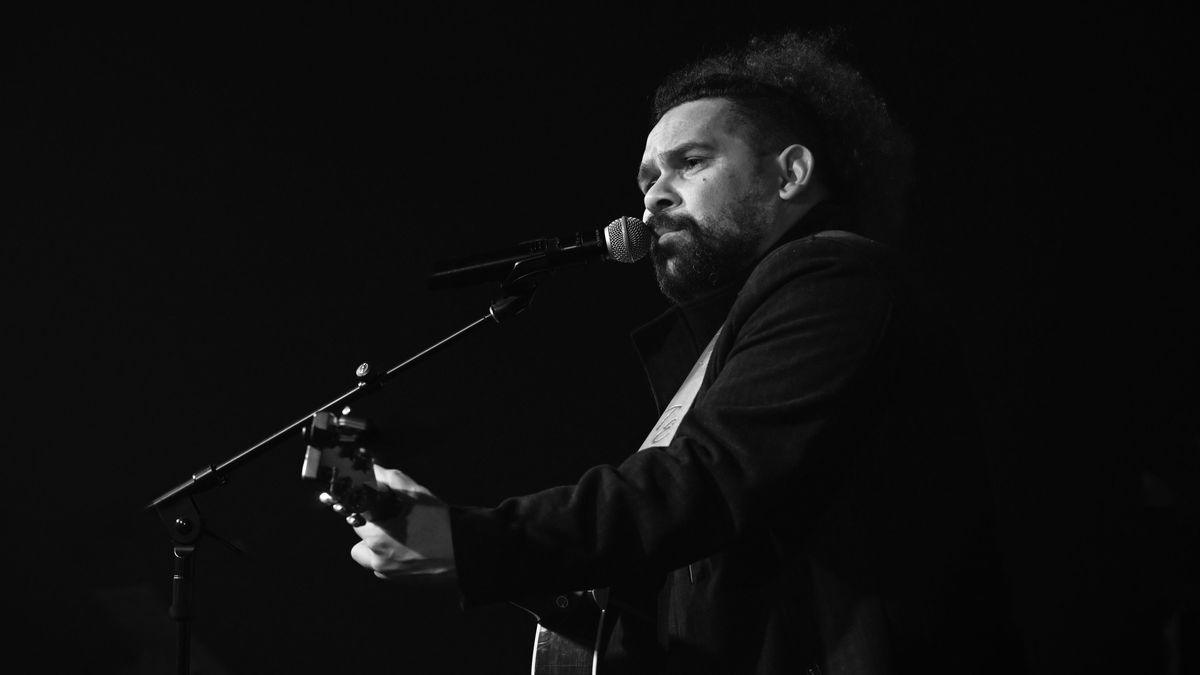 Mara Mara Music, singer in Melbourne