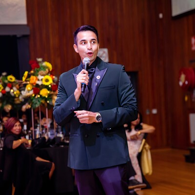 Voice of Steffan, mc-master of ceremonies in Melbourne, photo 2