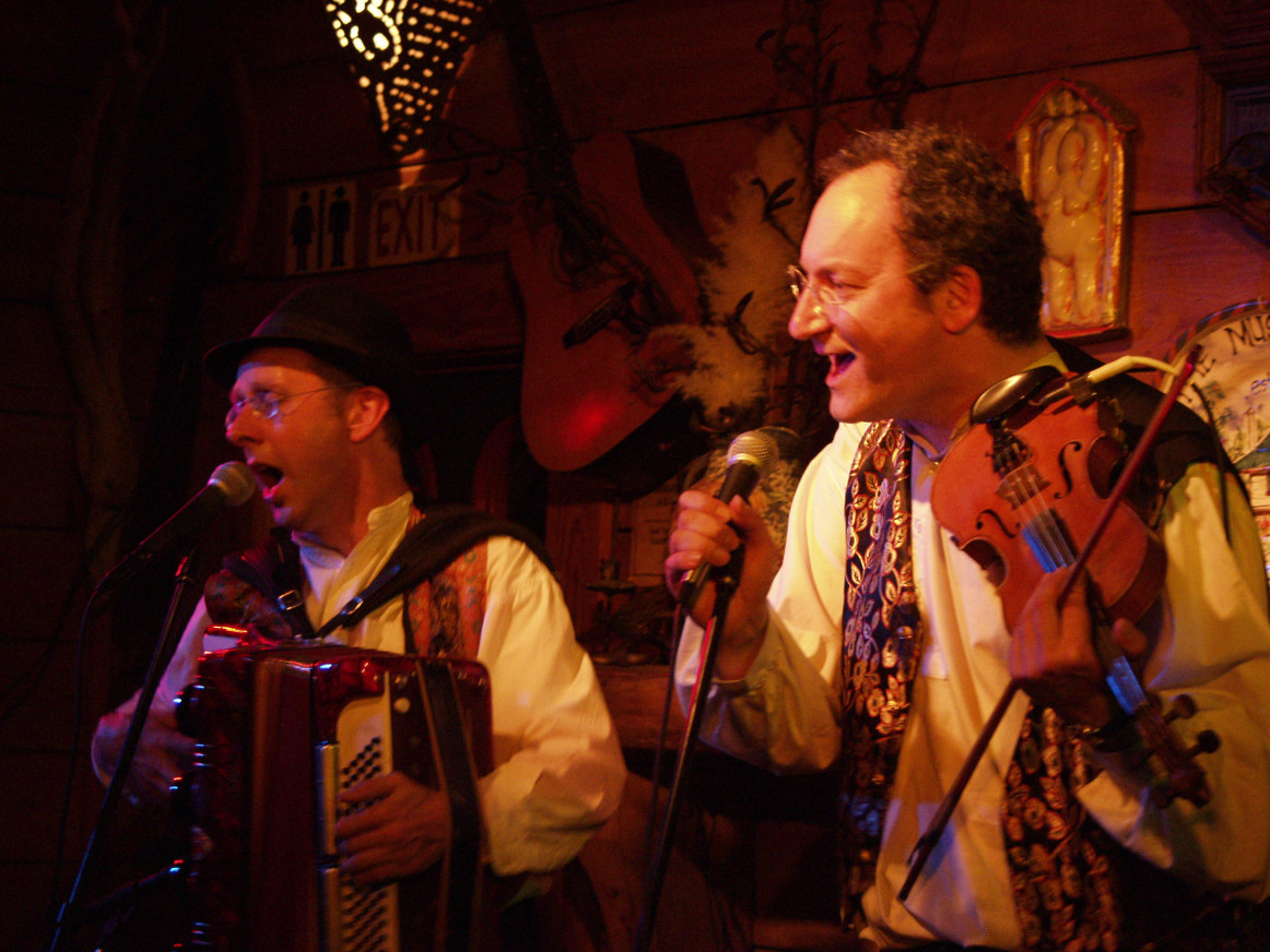 Gypsy Nights, musical duo in Melbourne