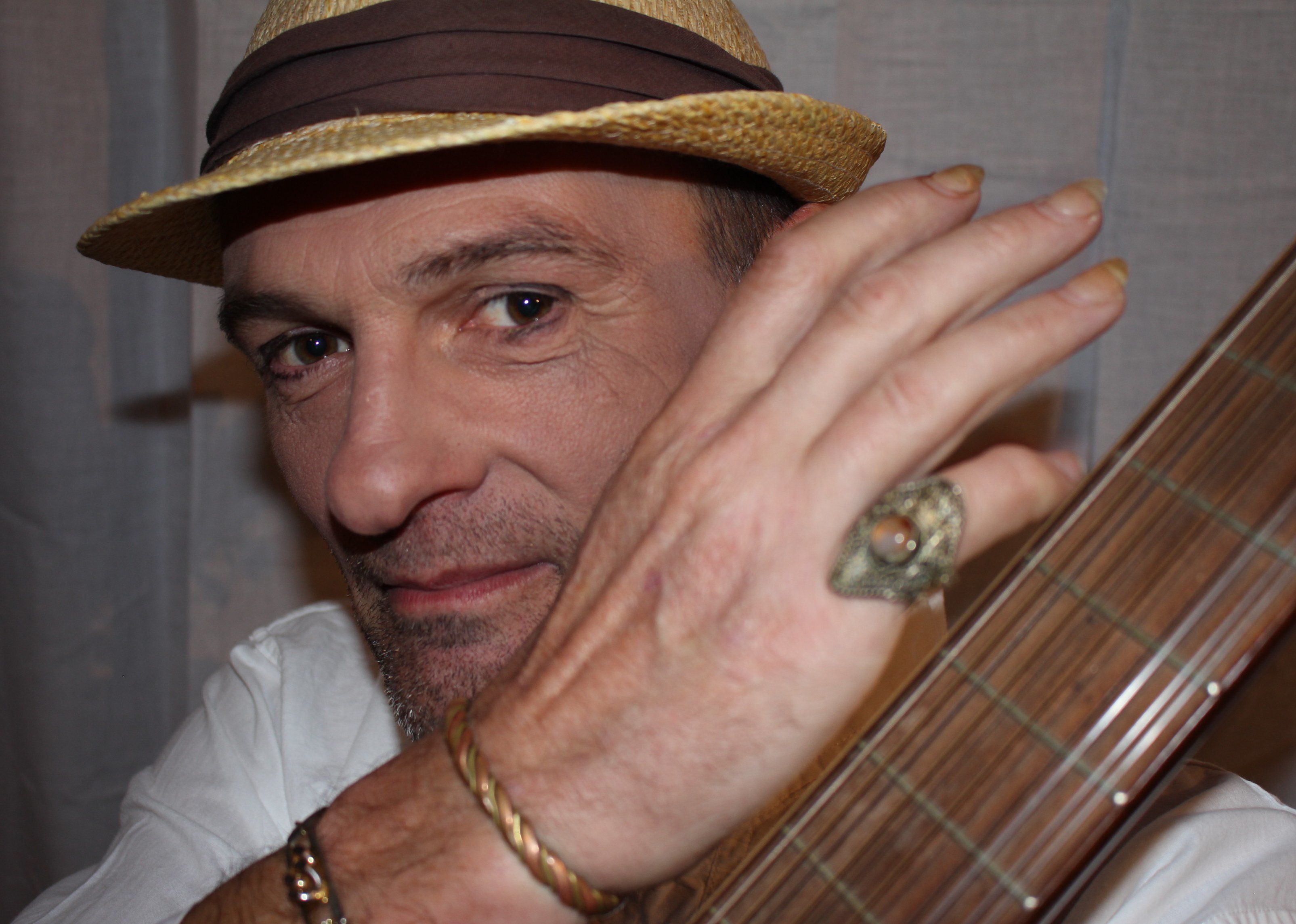 Céd Le Méledo, musical soloist in Melbourne, photo 3