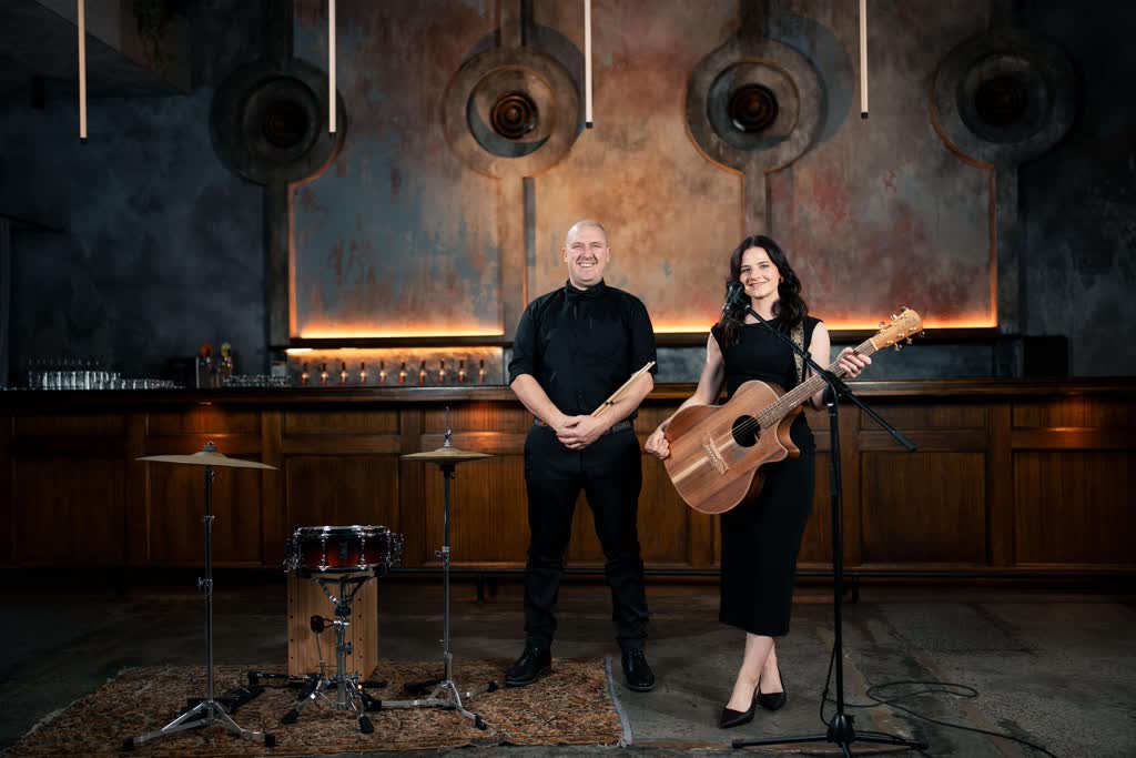 Bars Acoustic, musical trio in Melbourne