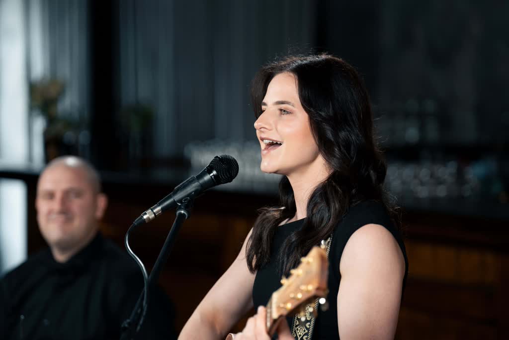 Bars Acoustic, musical trio in Melbourne, photo 3