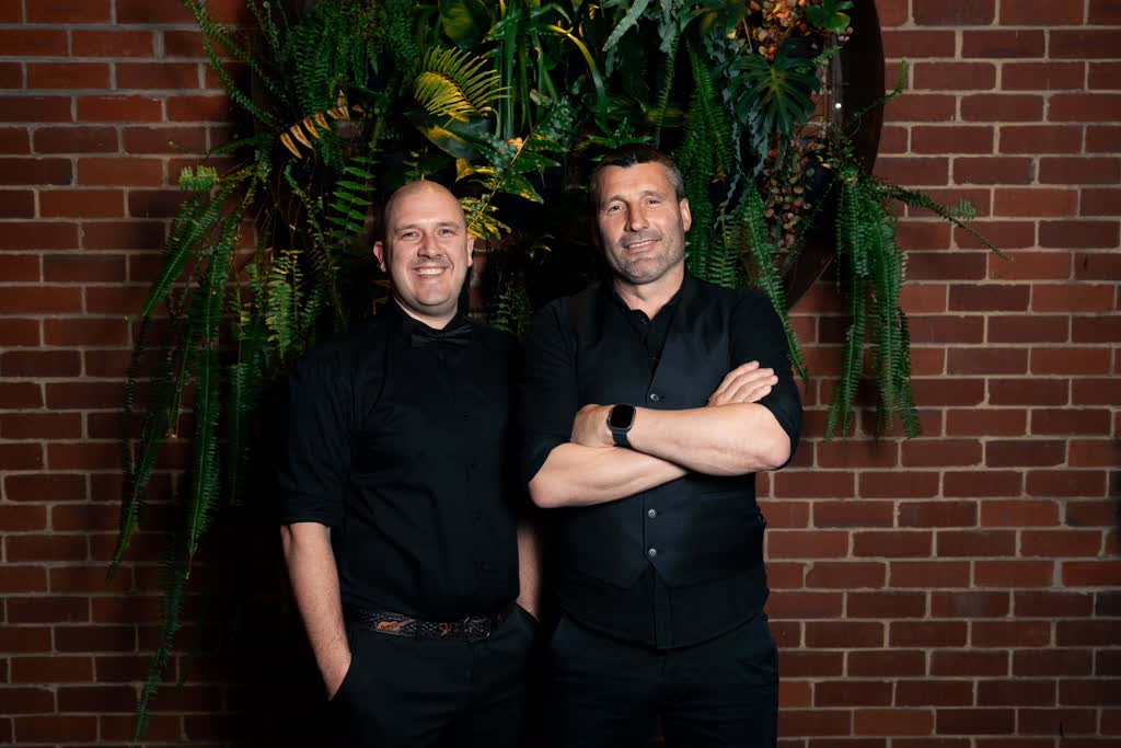 Russell, musical trio in Melbourne