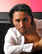 Ara, pianist in Melbourne