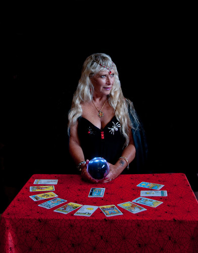 Elizabeth Wilde, psychic in Melbourne, photo 3