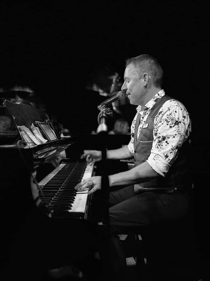 Rohan Windle, singer in Melbourne