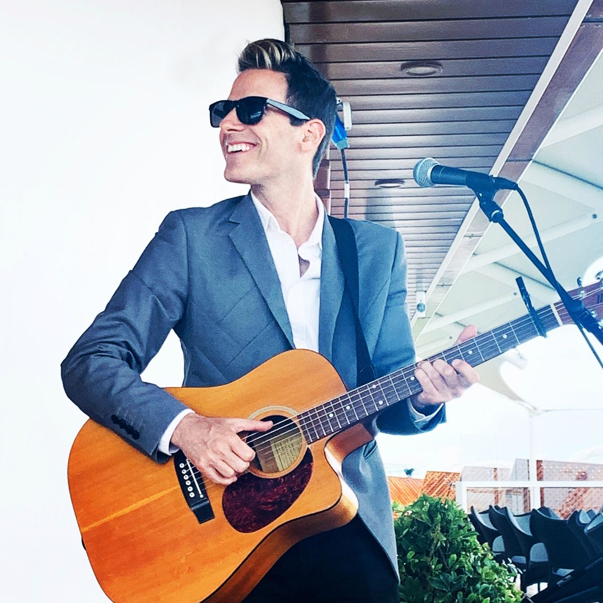 Ron Kingston, musical soloist in Melbourne