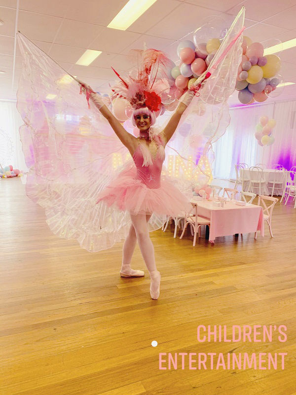 Avant-Garde Ballerinas, roving entertainer in Melbourne, photo 2