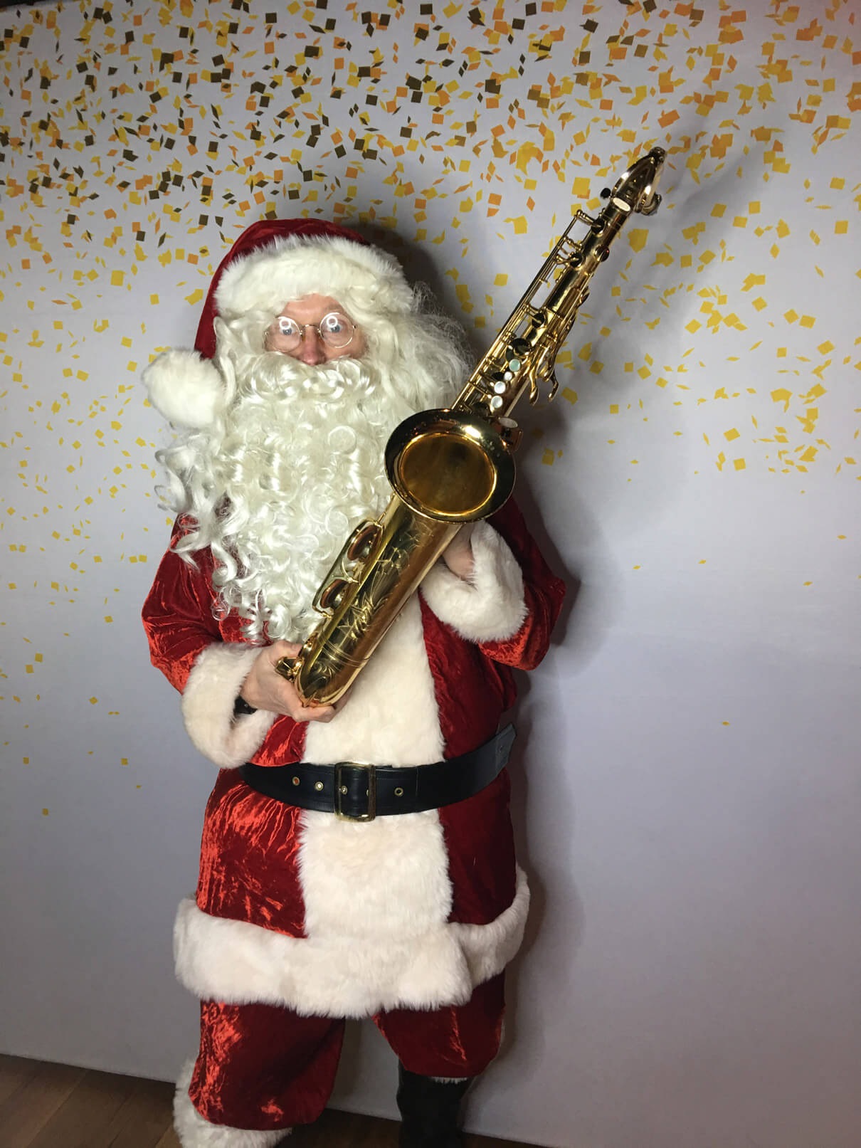 Crazy Santa Clause, roving entertainer in Melbourne