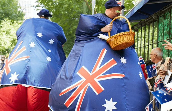 Fat Aussies, roving entertainer in Melbourne