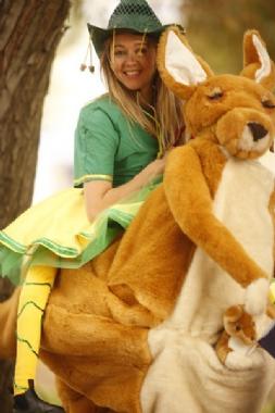 Jill-A-Roo, roving entertainer in Melbourne