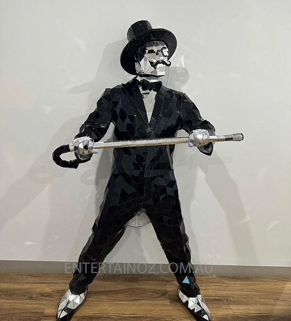 Mirror Gentlemen, roving entertainer in Melbourne, photo 2