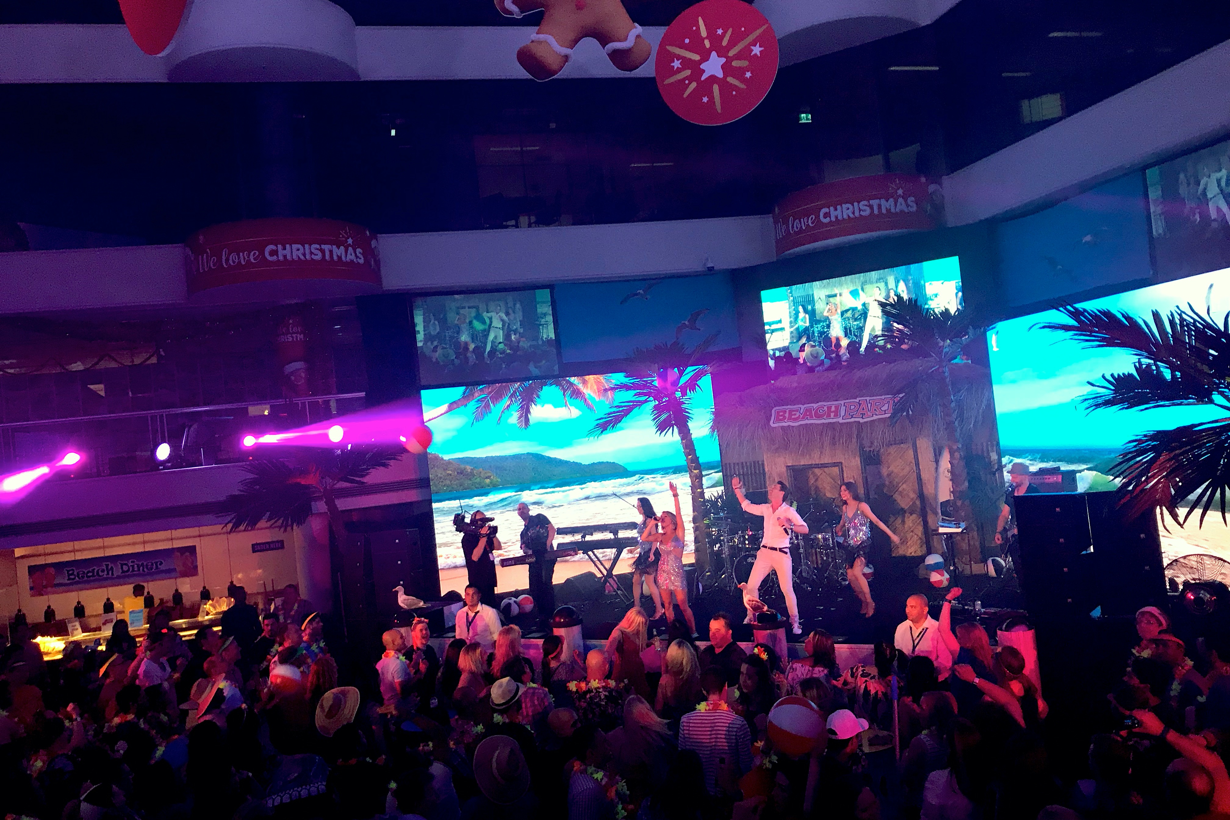 Stereo Stars Feature, show band in Melbourne