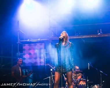 Chloe Maggs, singer in Melbourne, photo 2