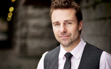 Matt Hetherington, singer in Melbourne, photo 2