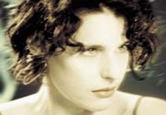 Deborah Conway, singer-songwriter in Melbourne, photo 2