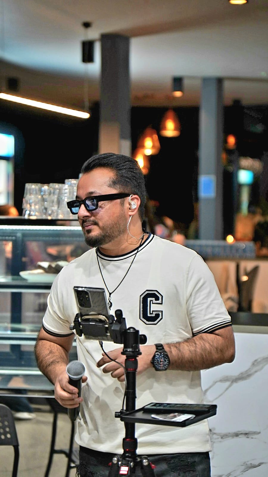 Bollywood Hindi/Punjabi Live Singing, singing group in Melbourne