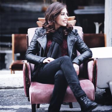 Aylin Eser, soul singer in Melbourne