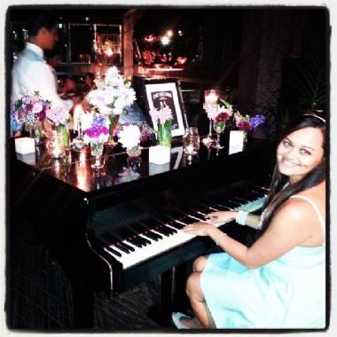 Danielle Steller, soul singer in Melbourne, photo 2