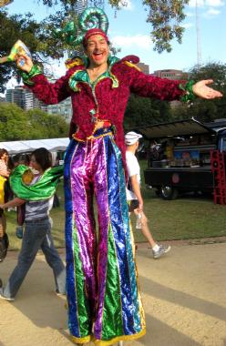 Carnivale Stilt Creatures, stilt walker in Melbourne, photo 3