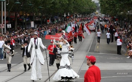Lord And Lady, stilt walker in Melbourne