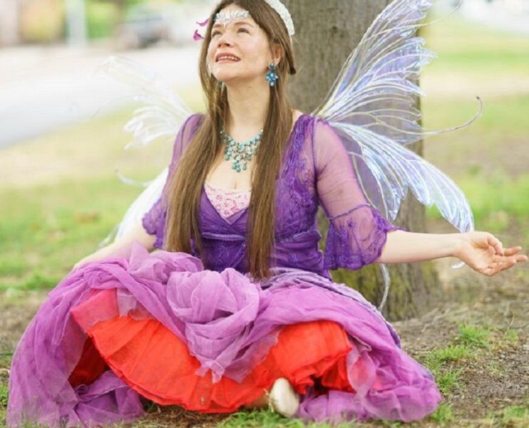 Fairy Caitlin, storyteller in Melbourne