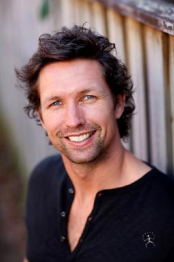 Marc Canavan, television presenter in Melbourne, photo 3