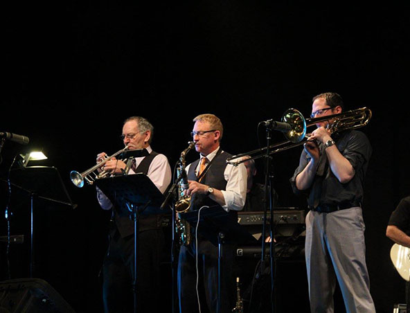 Motown And Soul Tribute Band, live in Melbourne, photo 3