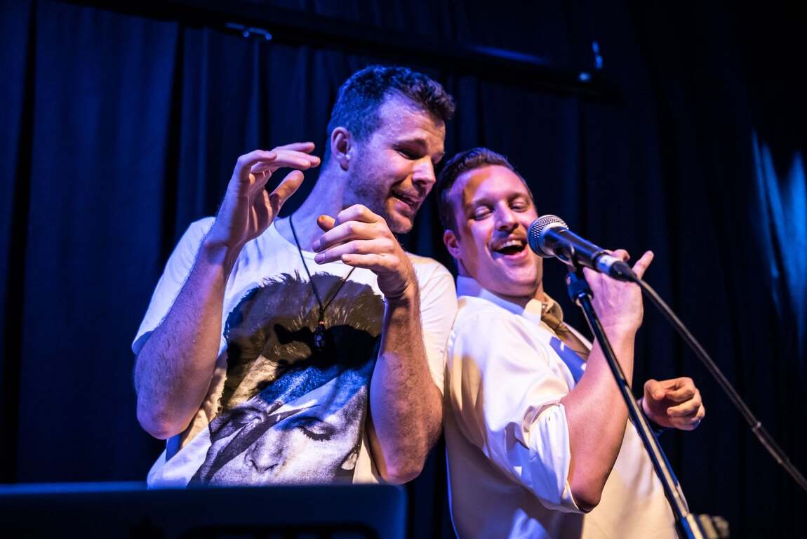 Andrew McClelland, wedding band in Melbourne, photo 2