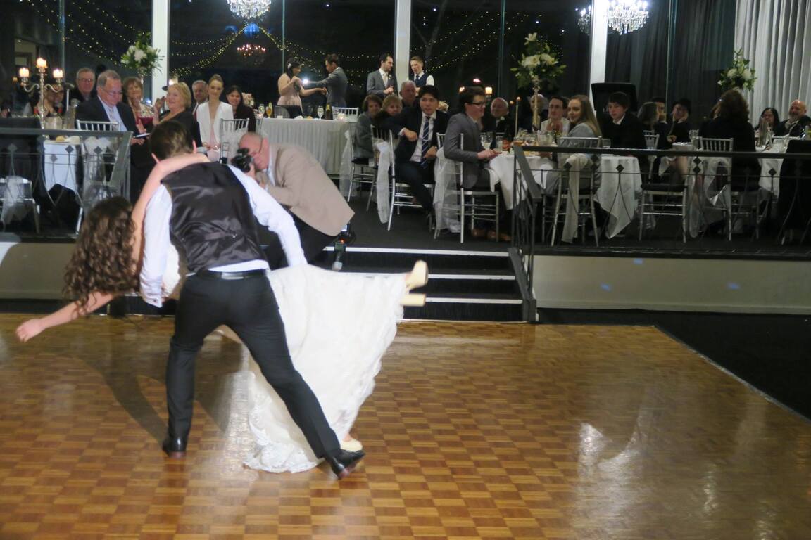 Top-Notch Entertainment, wedding band in Melbourne, photo 3