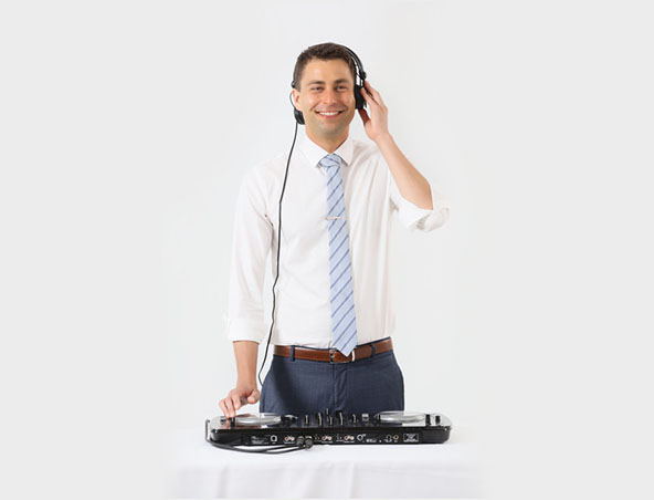 Conan, wedding dj in Melbourne