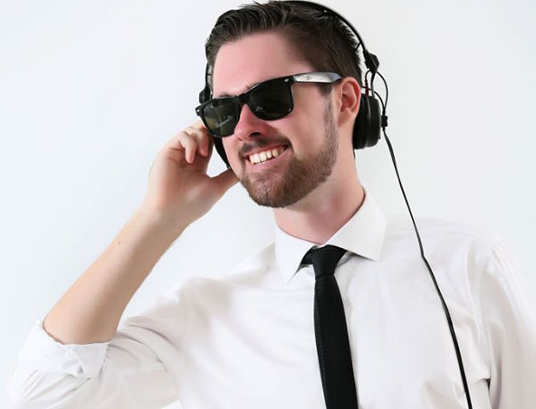 Josiah, wedding dj in Melbourne, photo 2
