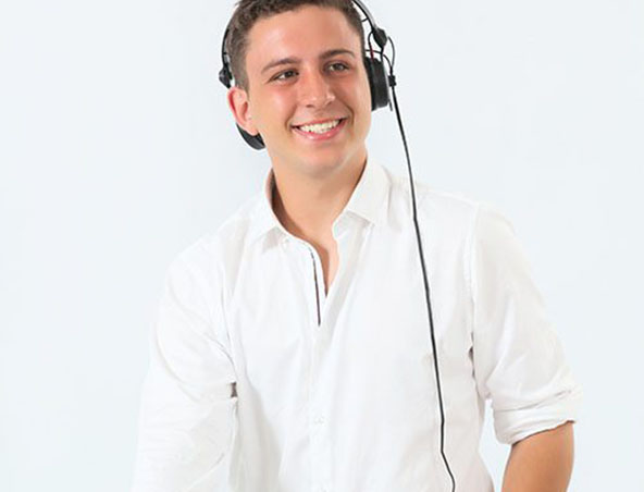 Ramon, wedding dj in Melbourne, photo 3
