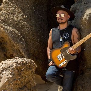 Javier's Music, country singer in Newcastle, photo 2