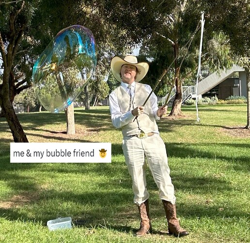 Billy The Kidding, Bubble Wrangler, bubbles in Newcastle, photo 3