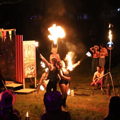 Human Ludens Entertainment, circus act in Newcastle, photo 2