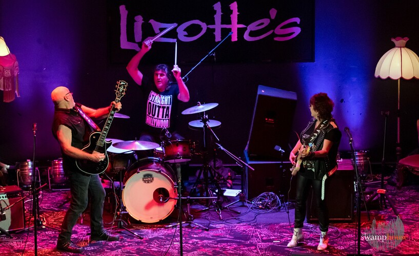 Bounty Hunters, cover band in Newcastle, photo 3