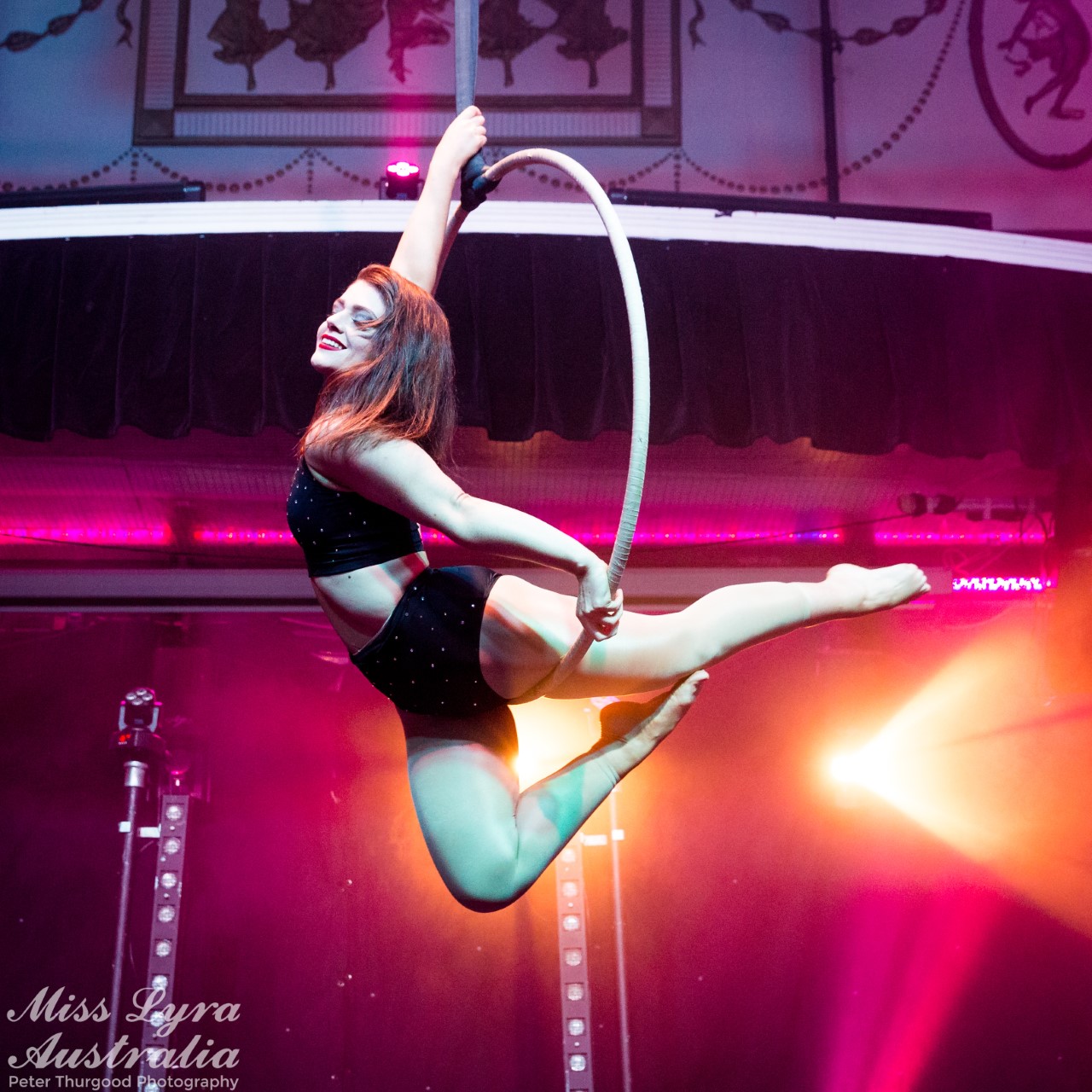 Ali Pickup, acrobat in Newcastle