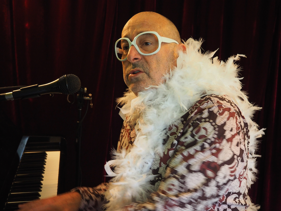 Noah Shilkin, singer-songwriter in Perth, photo 3